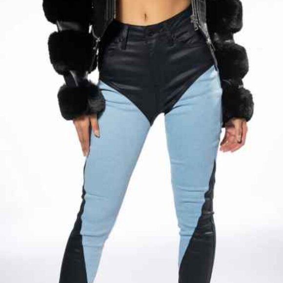 AKIRA Denim - Akira THE WAY SHE MOVES SKINNY JEANS NWT Size 7 (W27)